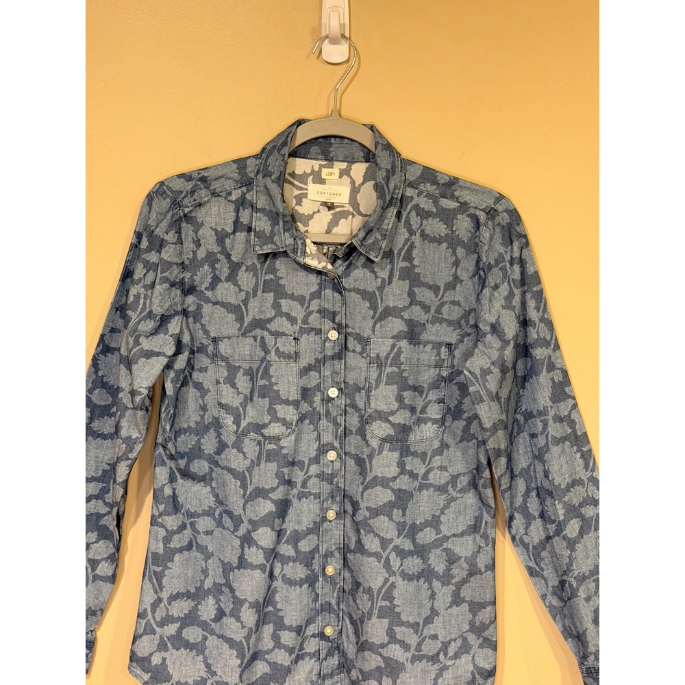 LOFT Women Softened Shirt Blue S‎ Floral Cotton Button Down Long Sleeve Chambray - Picture 4 of 6